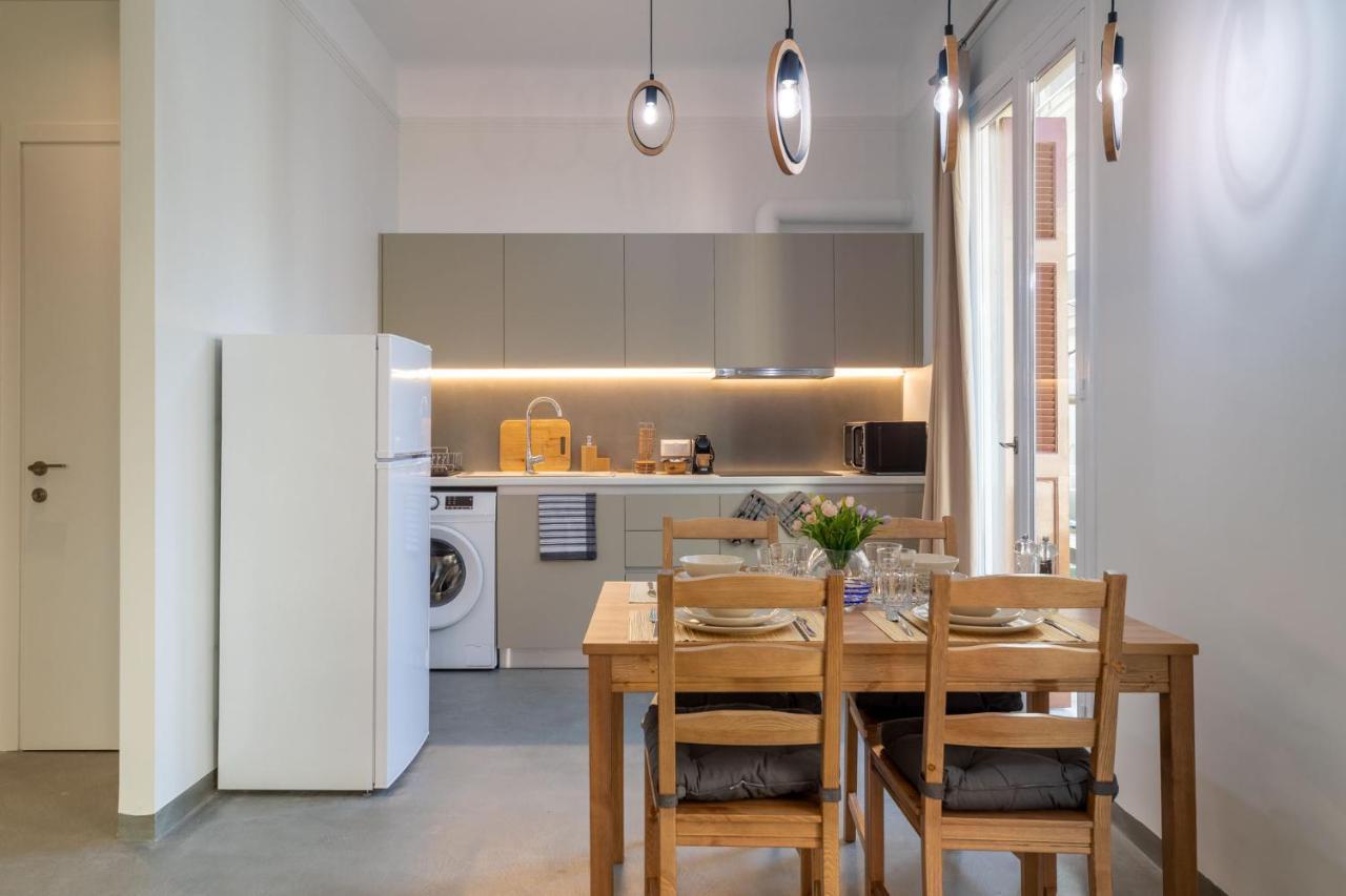 Christiana'S Lovely Apartment In Psyri, Афины Экстерьер фото